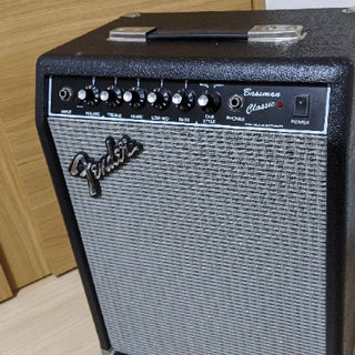 [オプション機材] ベースアンプ Fender bassman Classic